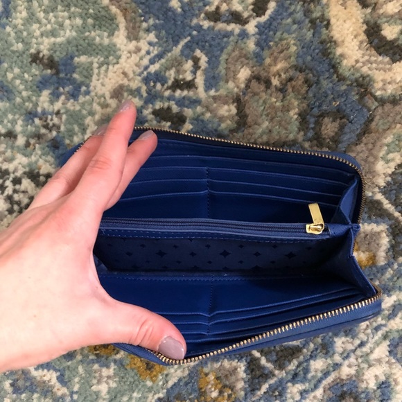 Fossil Wallet - Picture 3 of 5